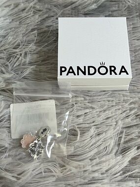 Pandora Four-leaf Clover Friendship Double Dangle Charm